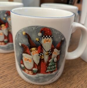 4 Santa Coffee Mugs